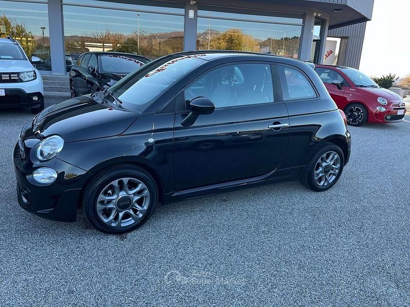 Usata Fiat 500 Connect 69 CV (50 kW) 2021 Nero Utilitaria