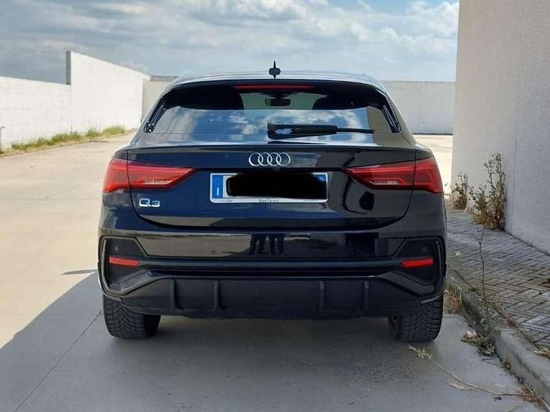 Usata Audi Q3 Sportback S-Line 150 CV (110 kW) 2022 Nero SUV