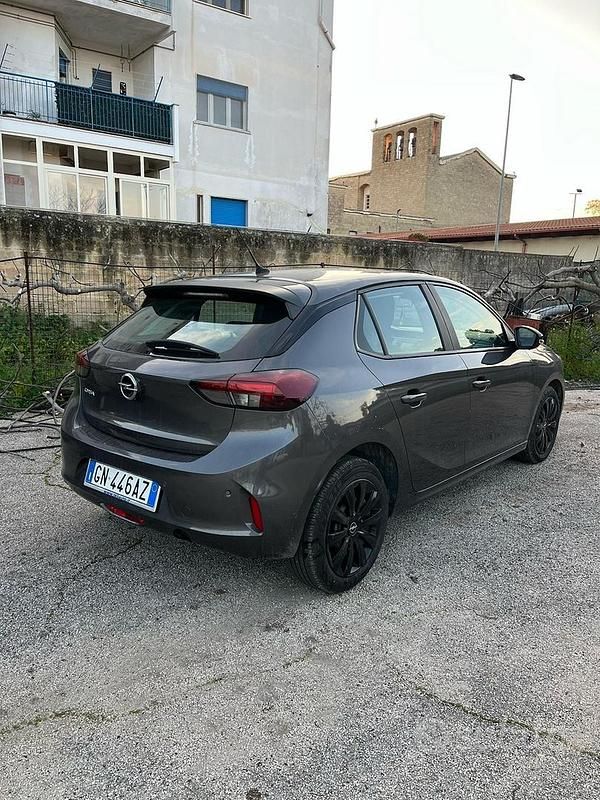 Usata Opel Corsa 102 CV (75 kW) 2019 Grigio Berlina