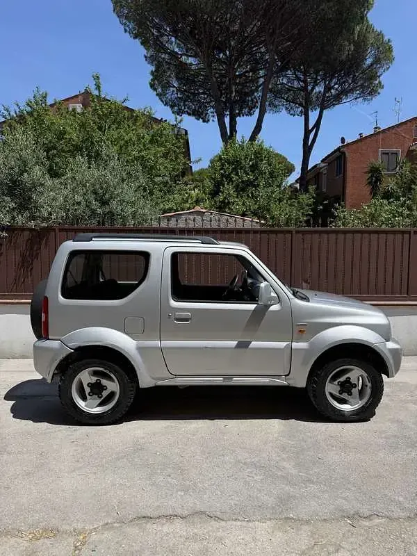 Usata Suzuki Jimny 82 CV (60 kW) 2004 SUV