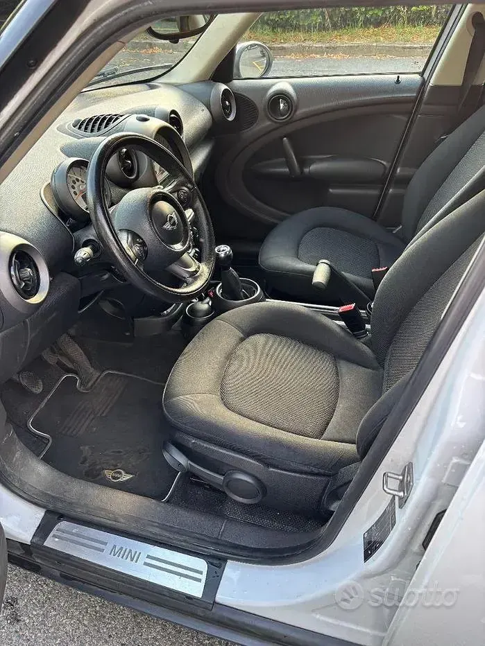Usata Mini One D 90 CV (66 kW) 2012 Bianco Utilitaria