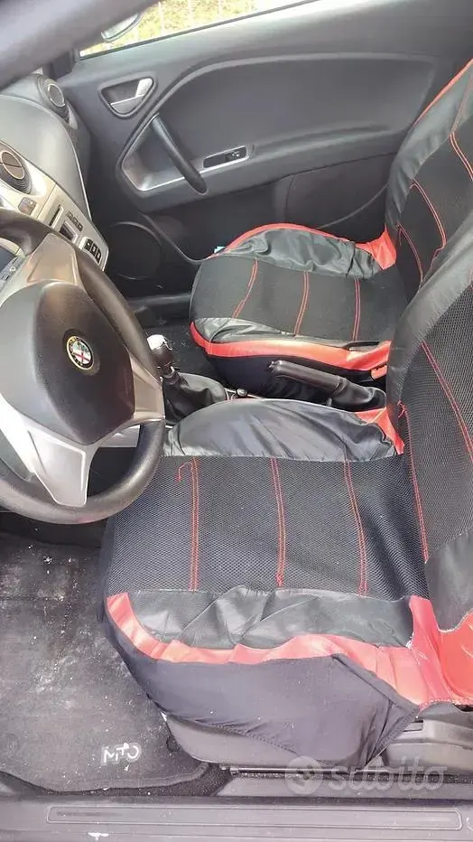 Usata Alfa Romeo MiTo 70 CV (51 kW) 2014 Nero Utilitaria