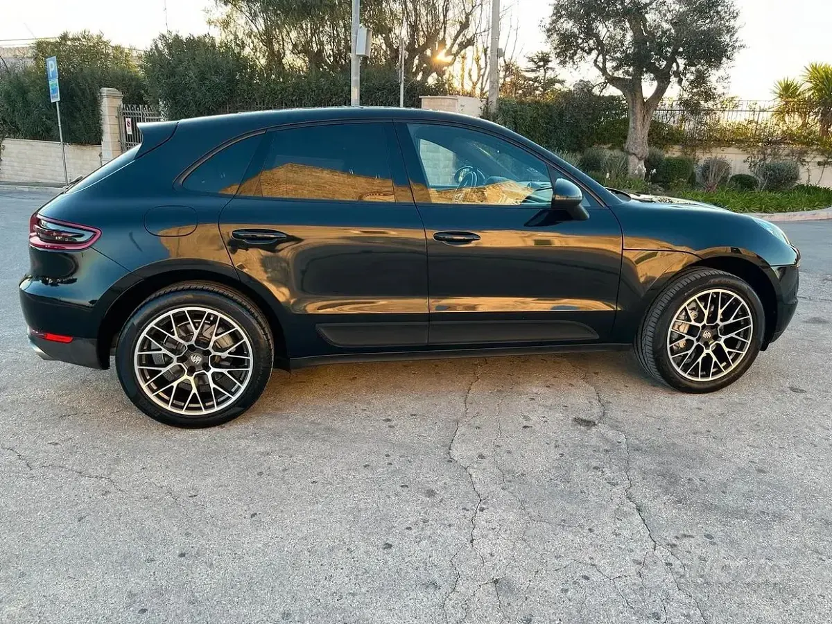 Usata Porsche Macan 250 CV (183 kW) 2014 Nero SUV