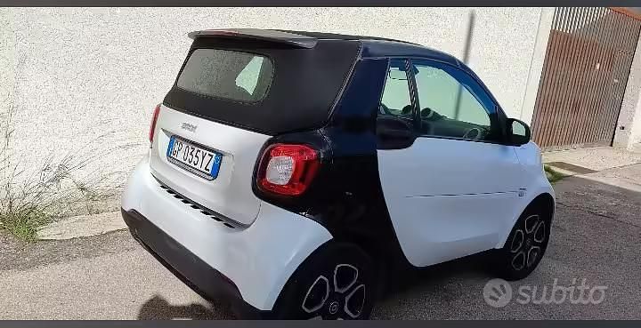 Usata Smart ForTwo Cabrio 2017 Cabrio