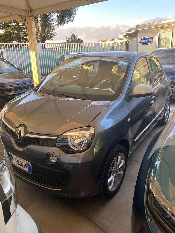 Usata Renault Twingo 90 CV (66 kW) 2025 Grigio Utilitaria
