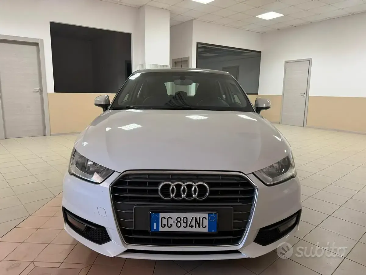 Usata Audi A1 95 CV (69 kW) 2015 Bianco Utilitaria
