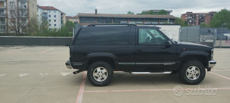 Usata Chevrolet Tahoe 1995 Nero SUV