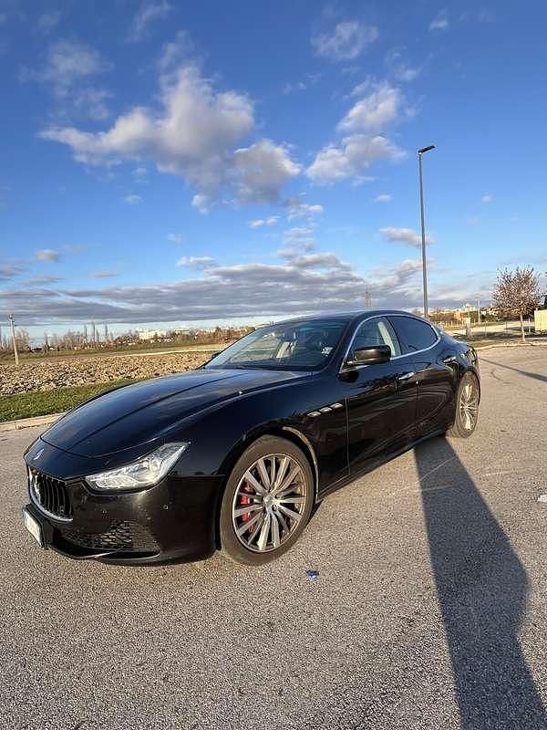 Usata Maserati Ghibli 250 CV (183 kW) 2016 Nero Berlina