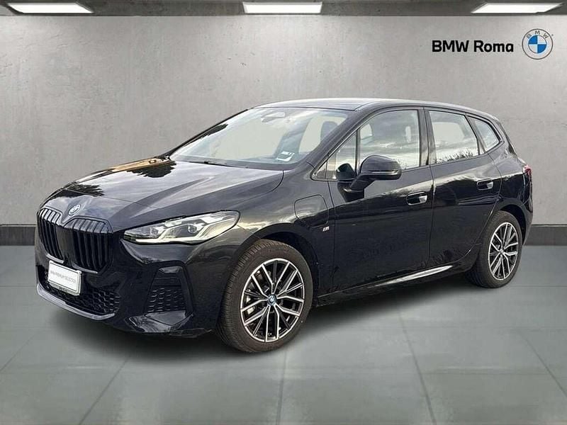 Usata BMW 225 Active Tourer M Sport 245 CV (180 kW) 2023 Black sapphire metallic Monovolume