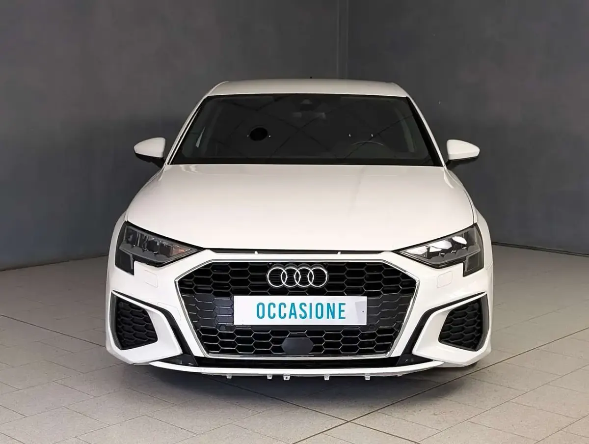 Usata Audi A3 S-Line 204 CV (150 kW) 2023 Bianco Berlina