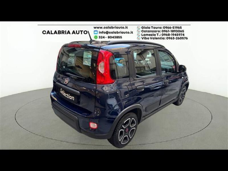 Usata Fiat Panda City Life 69 CV (50 kW) 2021 Blu Utilitaria
