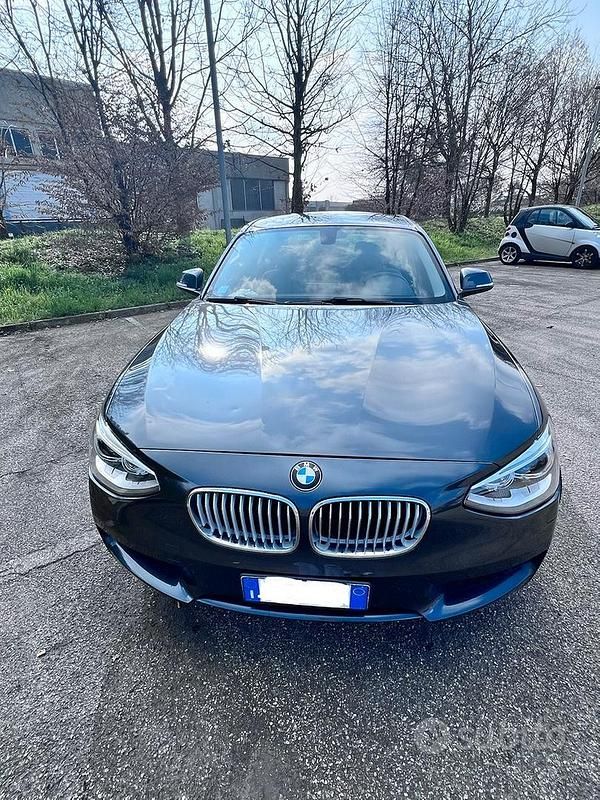 Usata BMW 118 Efficient Dynamics 143 CV (105 kW) 2011 Grigio Utilitaria
