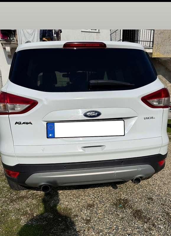 Usata Ford Kuga Business Edition 120 CV (88 kW) 2015 Bianco SUV