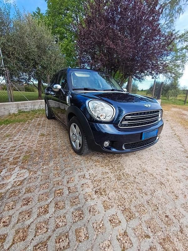 Usata Mini One Countryman 90 CV (66 kW) 2014 Blu SUV