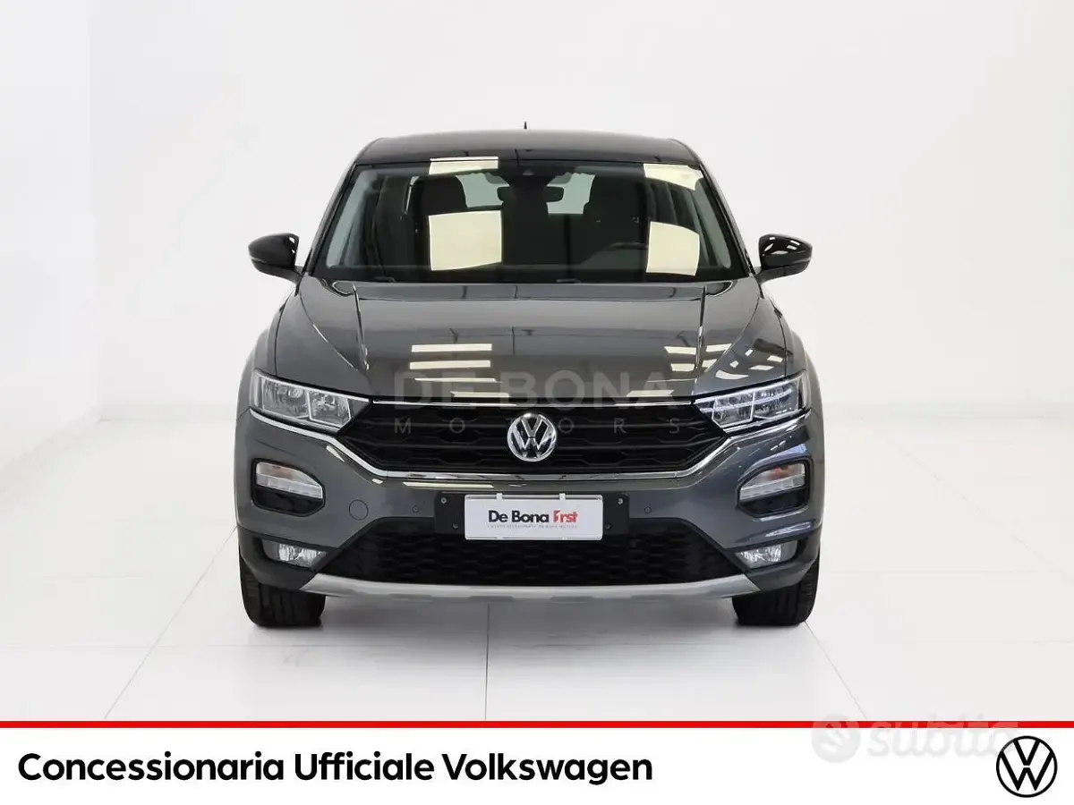 Usata VW T-Roc Style 116 CV (85 kW) 2018 Grigio SUV