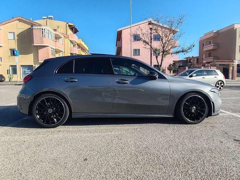 Usata Mercedes A250 224 CV (164 kW) 2018 Grigio Berlina