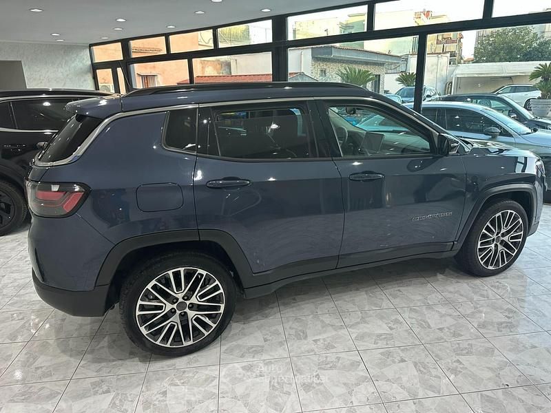 Usata Jeep Compass Limited 131 CV (96 kW) 2022 Blu/azzurro SUV