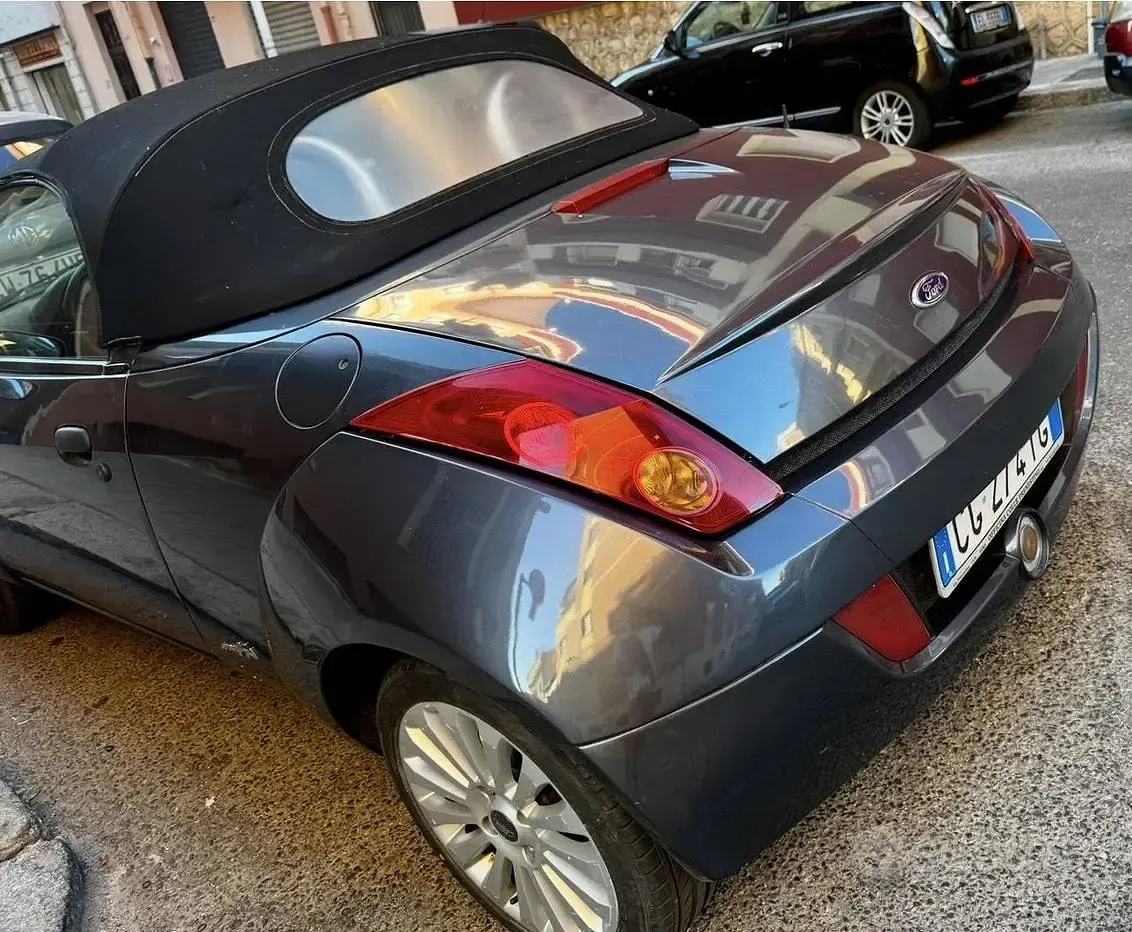 Usata Ford StreetKa 95 CV (69 kW) 2002 Grigio Cabrio