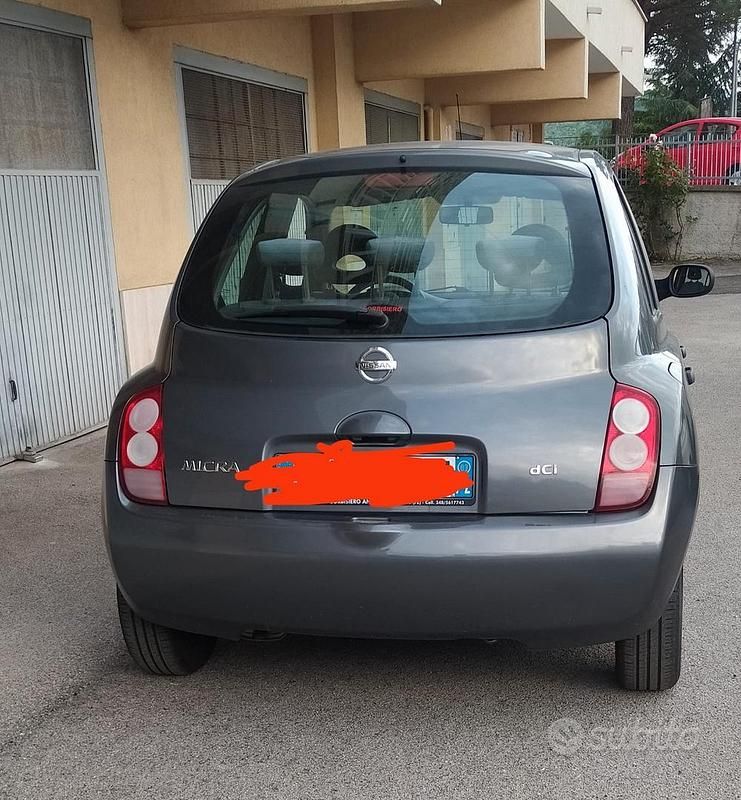 Usata Nissan Micra 65 CV (47 kW) 2003 Grigio Utilitaria