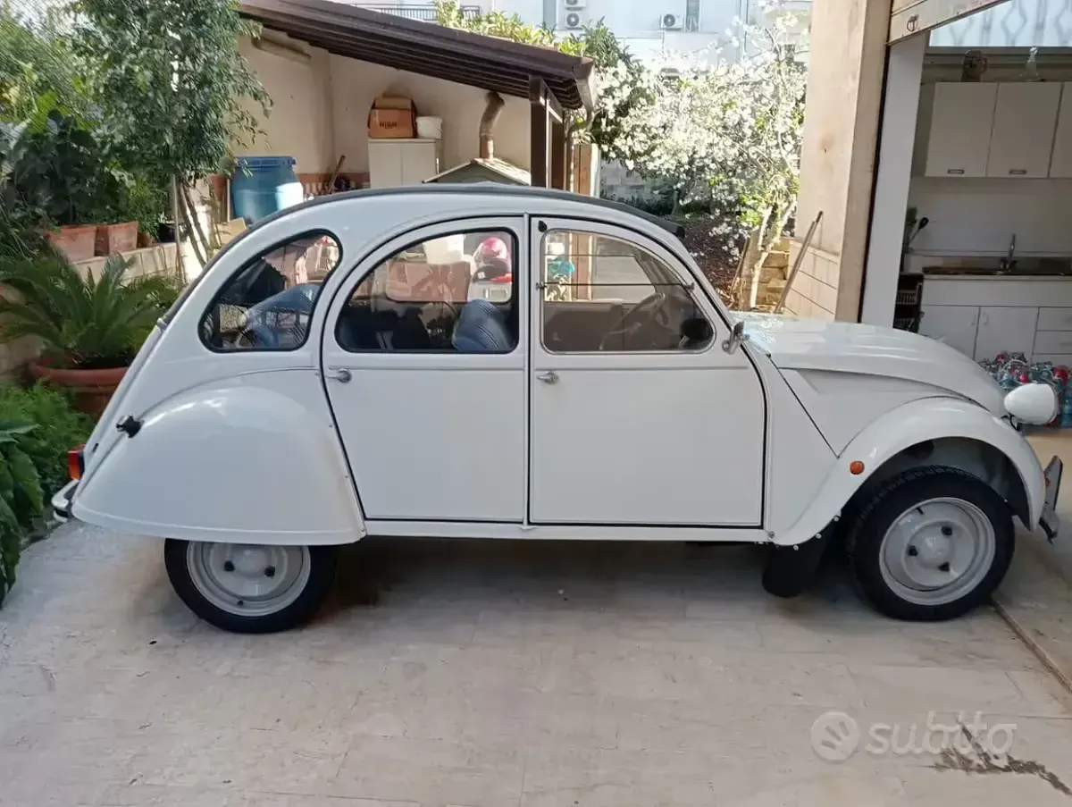 Usata Citroën 2CV 29 CV (21 kW) 1987 Berlina