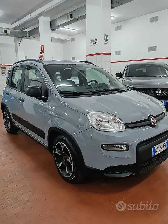 Usata Fiat Panda City Life 69 CV (50 kW) 2021 Grigio Utilitaria