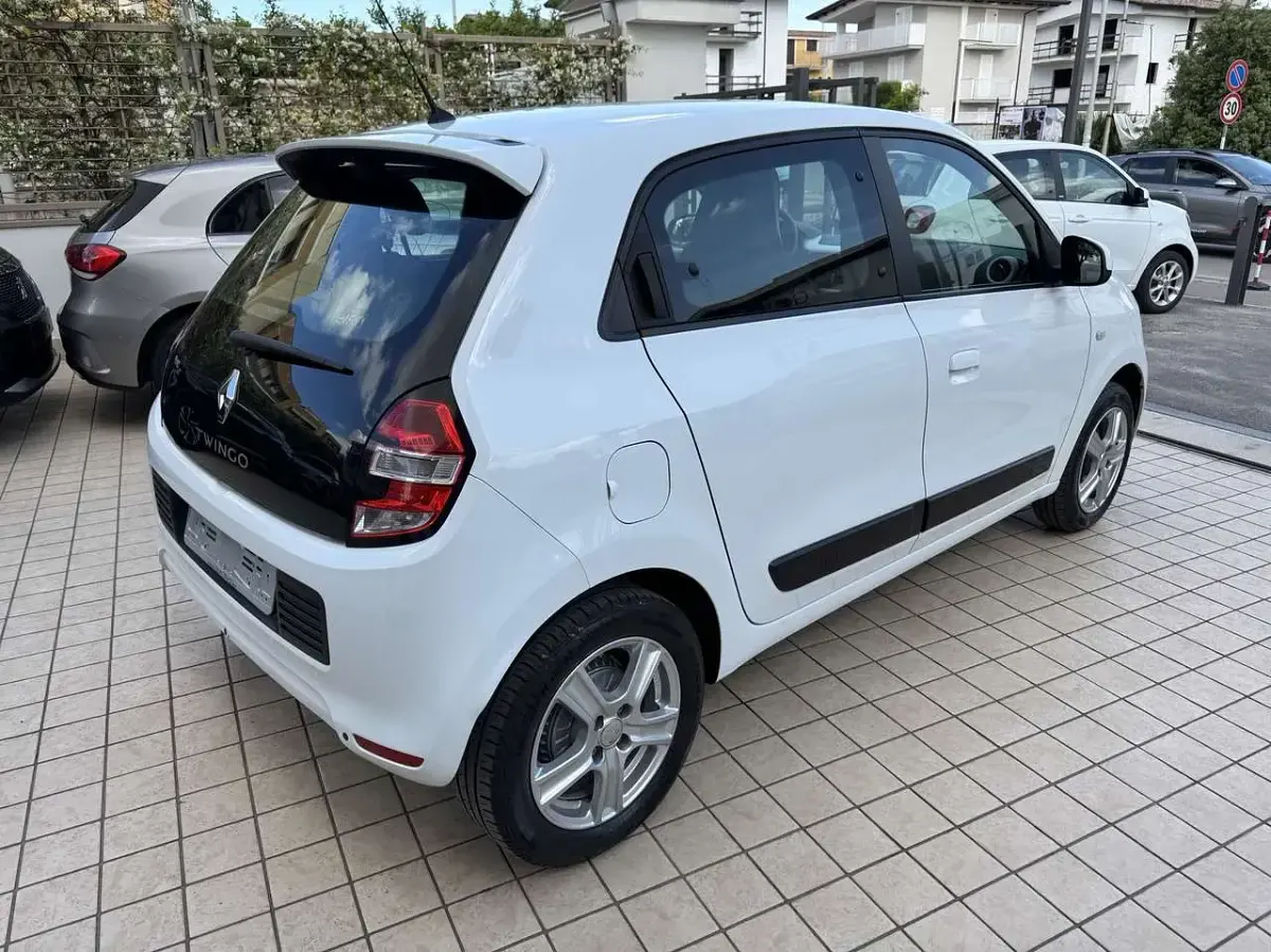 Usata Renault Twingo SE 71 CV (52 kW) 2016 Other Utilitaria