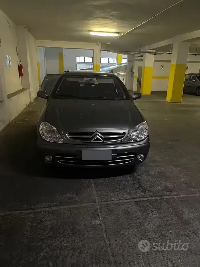 Usata Citroën Xsara 68 CV (50 kW) 2004 Grigio Station wagon