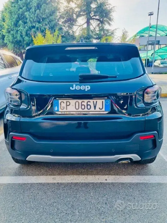 Usata Jeep Avenger 101 CV (74 kW) 2023 Nero SUV