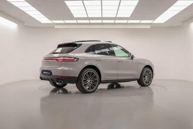 Usata Porsche Macan 360 CV (264 kW) 2020 Grigio vulcano metalizzato SUV