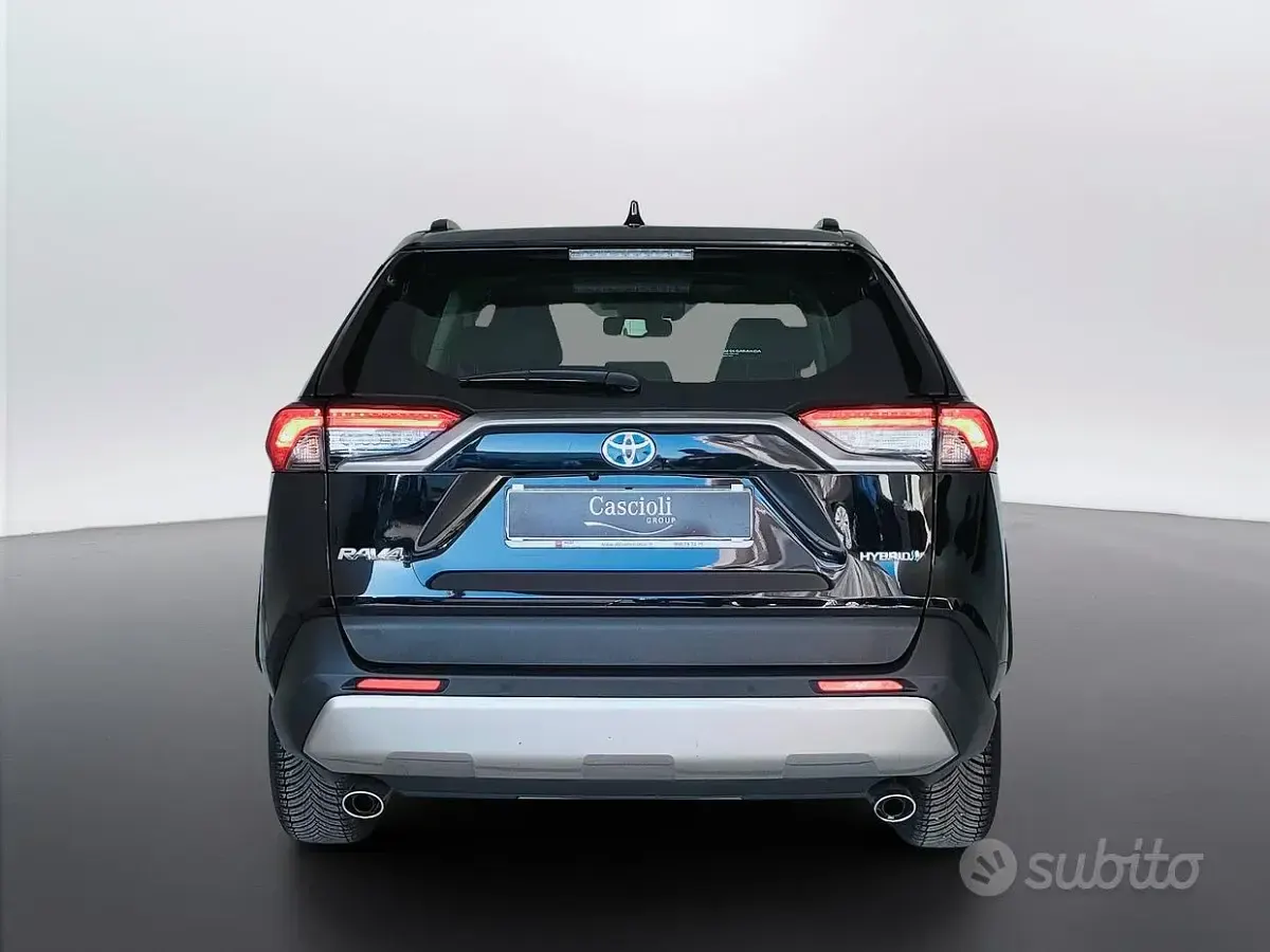 Usata Toyota RAV4 Hybrid Business Edition 218 CV (160 kW) 2022 Nero SUV