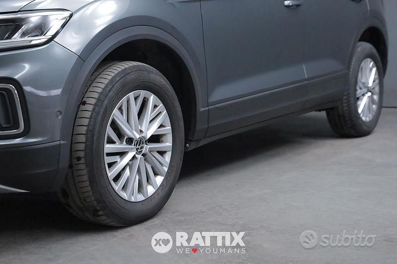 Usata VW T-Roc Life 150 CV (110 kW) 2025 Indium grey SUV