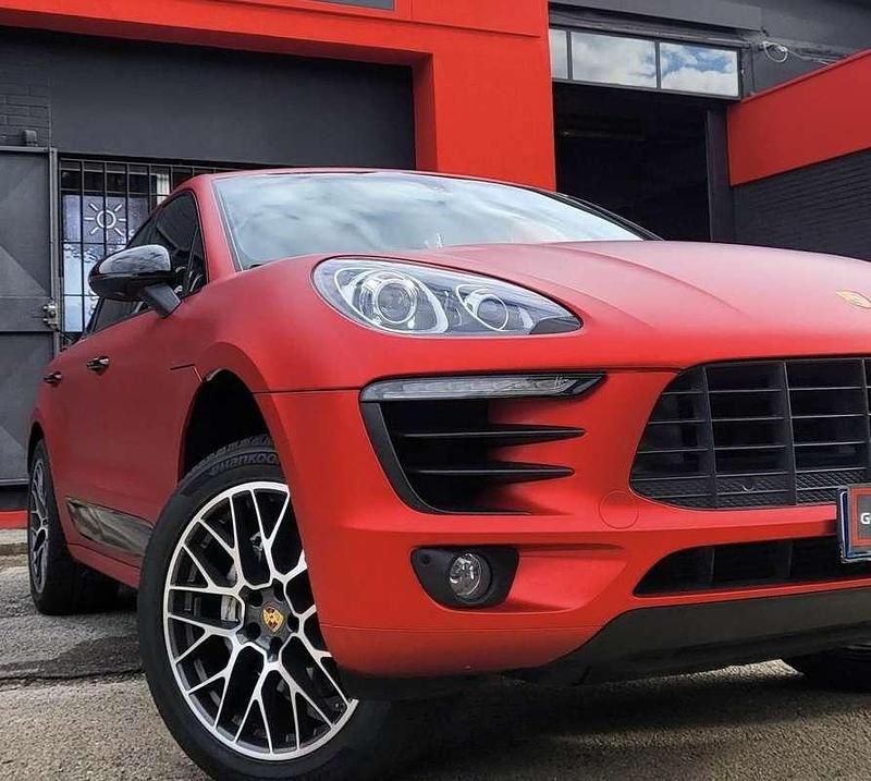 Bianco Usata 2014 Porsche Macan S SUV | 31.000 € (Buon prezzo) - Immagine 1/4