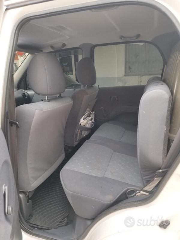 Usata Daihatsu Terios 2005 Bianco SUV