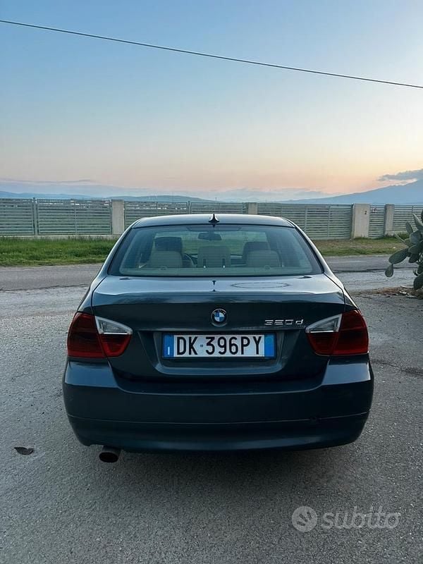 Usata BMW 320 177 CV (130 kW) 2007 Grigio Berlina