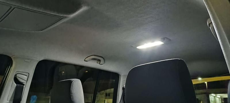 Usata 2004 VW Touran Highline Monovolume | 3000 € (Cara) - Immagine 1/4