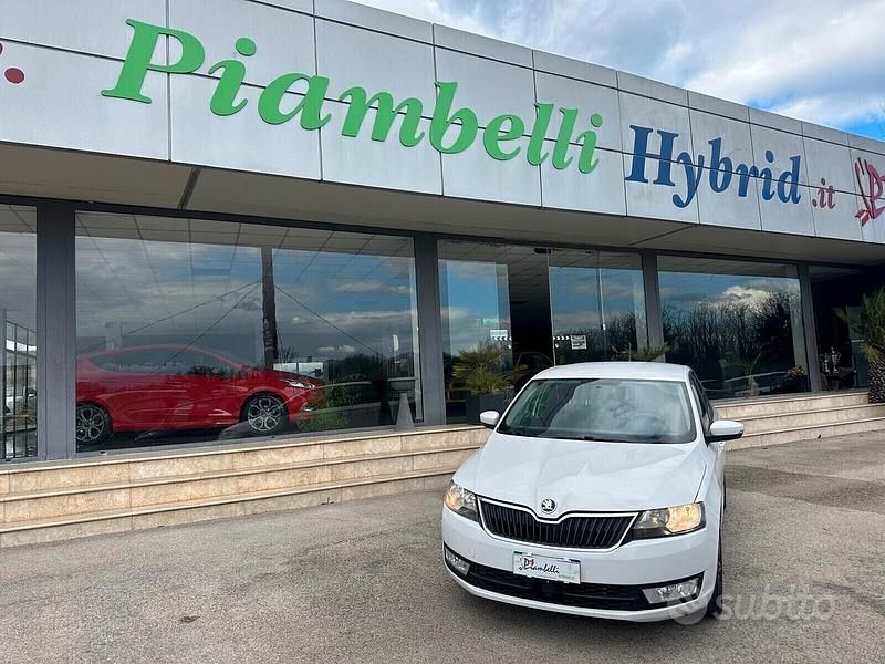 Usata Skoda Rapid ScoutLine 90 CV (66 kW) 2017 Bianco Station wagon