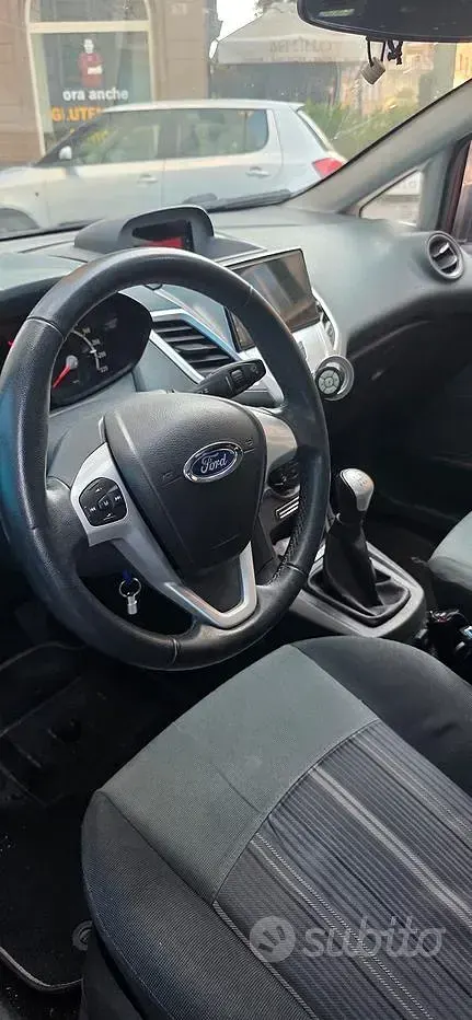 Usata Ford Fiesta 82 CV (60 kW) 2008 Utilitaria