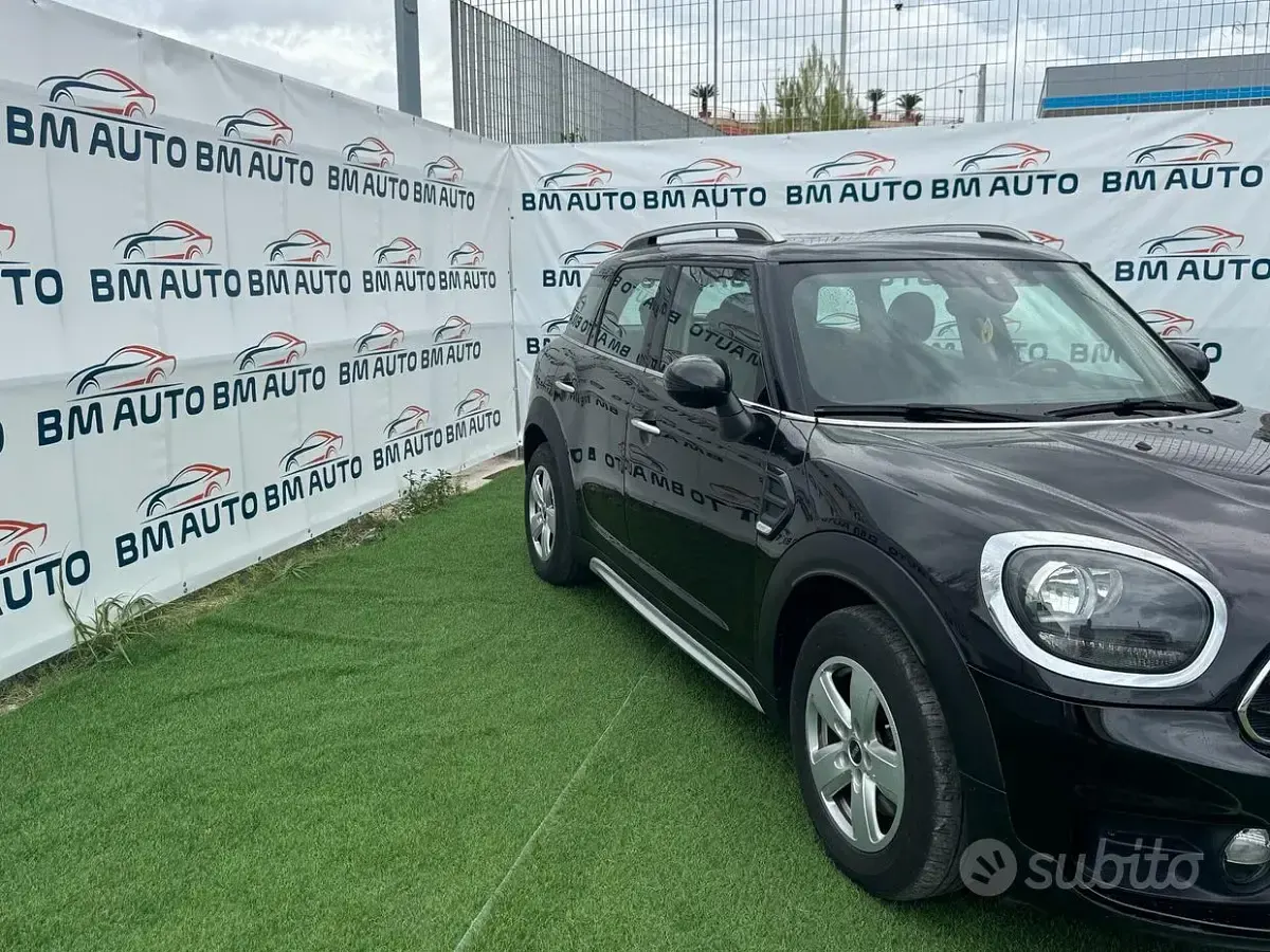 Usado Mini Countryman 150 CV (110 kW) 2018 Negro SUV