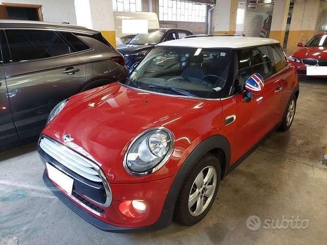 Rosso Usata 2014 Mini Cooper Due volumi | 8800 € (Buon prezzo) - Immagine 1/4