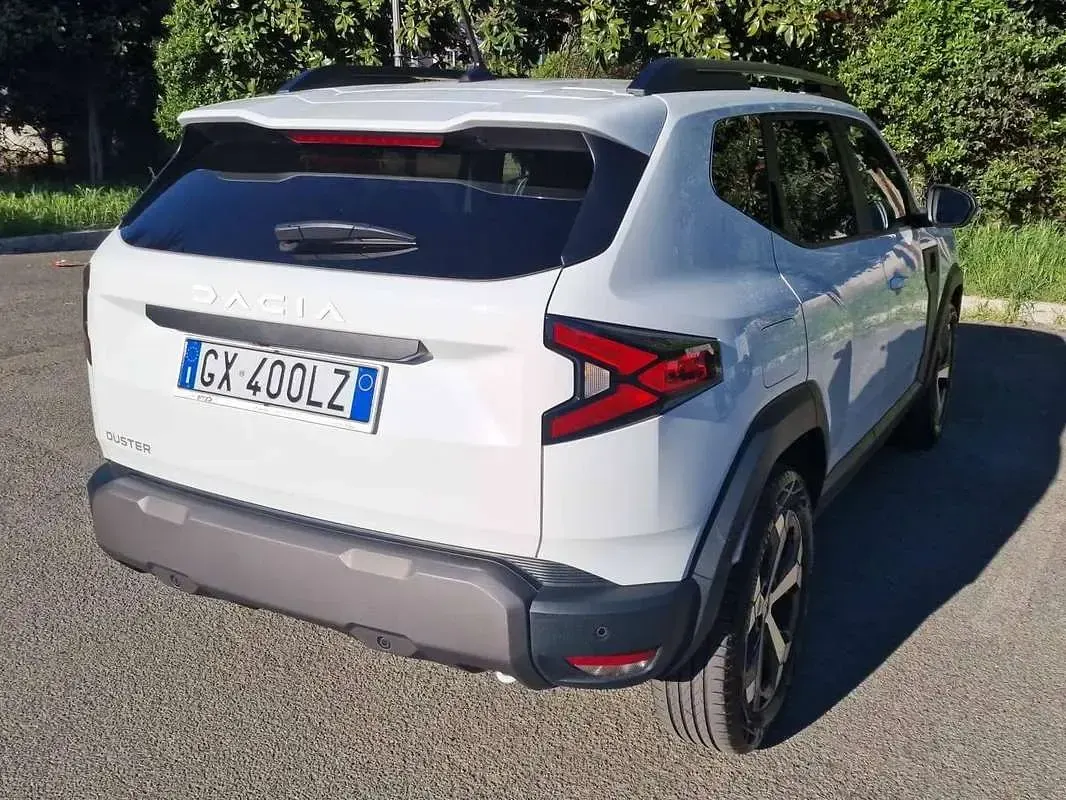 Usata Dacia Duster Extreme 101 CV (74 kW) 2025 Bianco SUV