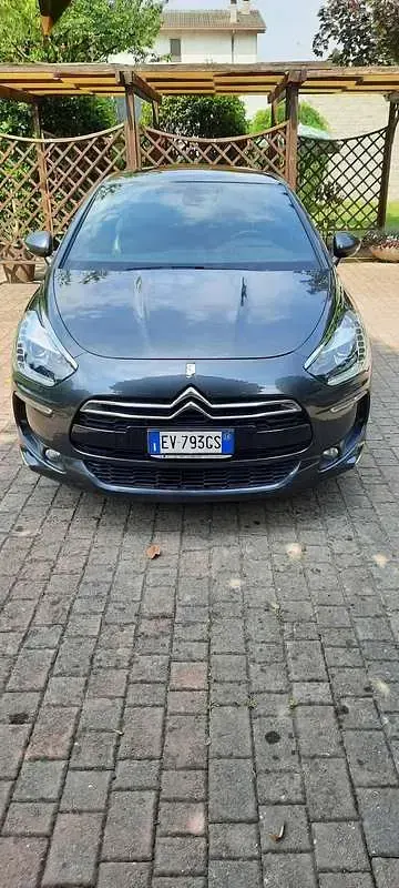 Usata Citroën DS5 Business Class 181 CV (133 kW) 2014 Grigio Utilitaria