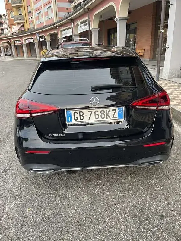 Usata Mercedes A180 116 CV (85 kW) 2019 Berlina