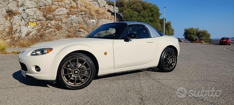 Usata Mazda MX5 160 CV (117 kW) 2005 Bianco Cabrio