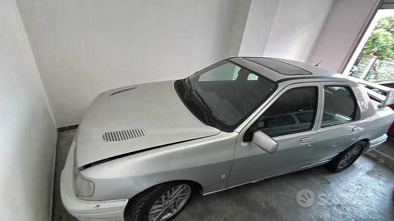 Usado Ford Sierra 215 CV (158 kW) 1991 Gris Berlina
