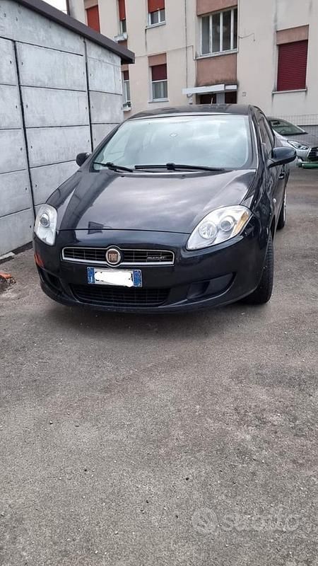 Nero Usata 2007 Fiat Bravo Due volumi | 3500 € (Molto cara) - Immagine 1/3