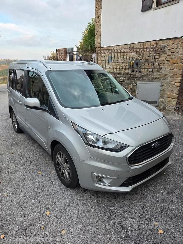 Usata Ford Tourneo Connect 120 CV (88 kW) 2020 Grigio Monovolume