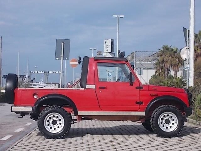 Suzuki samurai cabrio