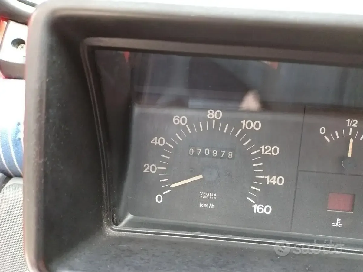 Usata Fiat Panda Young 34 CV (25 kW) 1989 Rosso Utilitaria