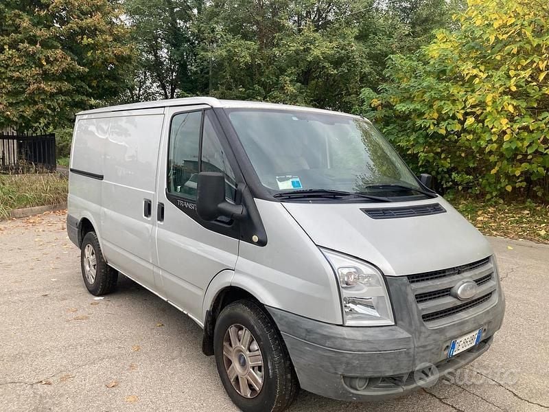 Usata Ford Transit 145 CV (106 kW) 2006 Grigio Furgone