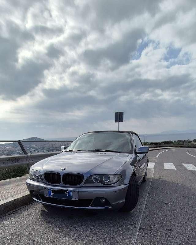 Usata BMW 320 Cabriolet 170 CV (125 kW) 2004 Cabrio